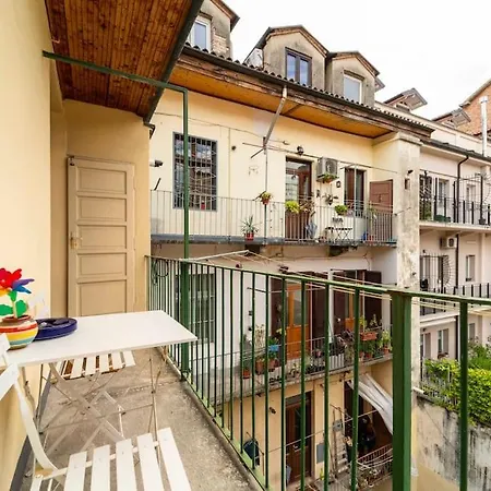 Maison Lombroso * Turín